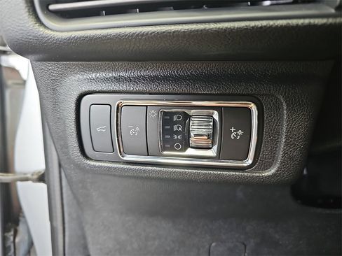 Used 2022 Lincoln Corsair AWD w/ Equipment Group 101A image 26