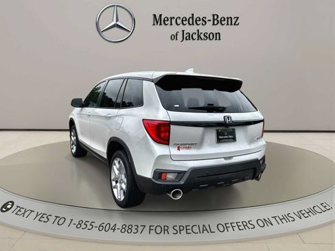 Used 2025 Honda Passport EX-L image 3