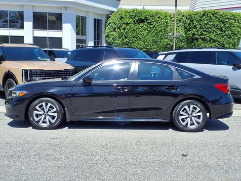 Used 2023 Honda Civic LX image 3