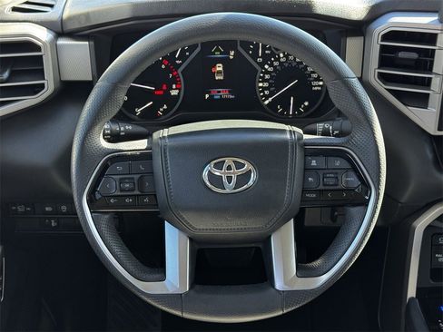Used 2022 Toyota Tundra Limited image 16