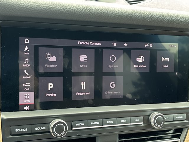 Used 2021 Porsche Macan S AWD/4WD image 30