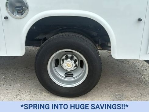 New 2024 Chevrolet Express 3500 w/ Power Convenience Package image 20