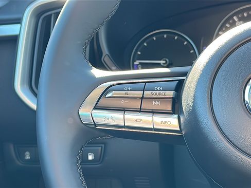 New 2026 MAZDA CX-50 2.5 Hybrid w/ Preferred Pkg image 17