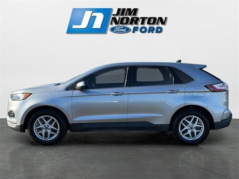 Used 2022 Ford Edge SEL image 6