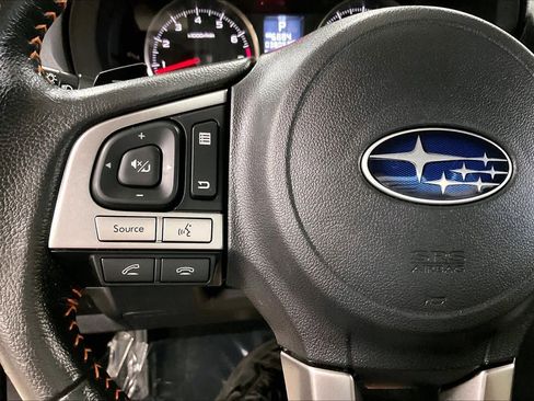 Used 2016 Subaru Crosstrek 2.0i Premium AWD/4WD image 23