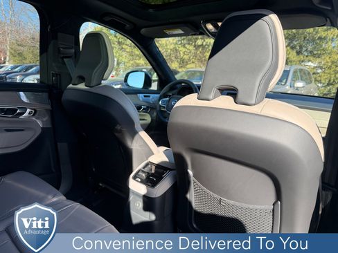 New 2026 Volvo XC90 T8 Ultra w/ Lounge Package image 27