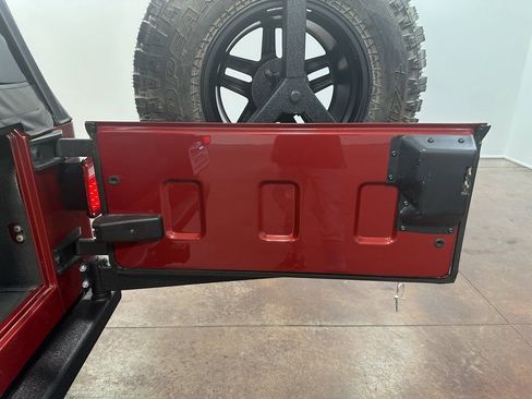 Used 1999 Jeep Wrangler Sport image 75