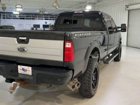Used 2016 Ford F350 Platinum image 9