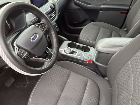 Used 2023 Ford Escape Active AWD/4WD image 11