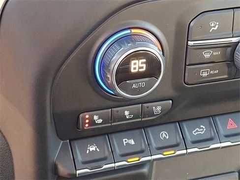 Used 2020 Chevrolet Silverado 1500 LTZ w/ LTZ Premium Package image 22