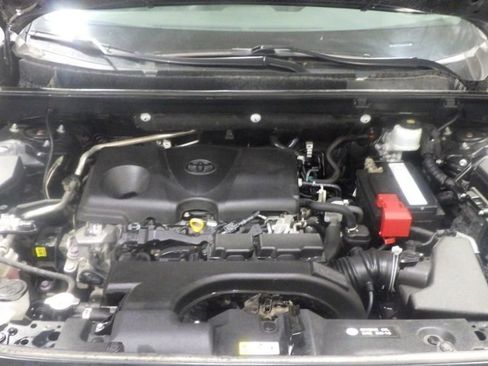 Used 2019 Toyota RAV4 Limited w/ Cold Weather Package AWD/4WD image 10