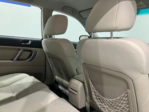 Used 2009 Subaru Outback 2.5i Special Edition w/ Popular Equipment Group 1C image 40