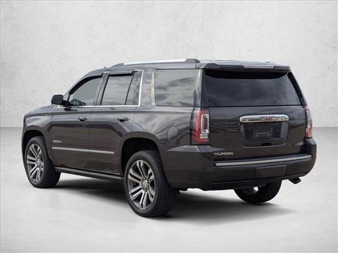 Used 2018 GMC Yukon Denali w/ Denali Ultimate Package image 7