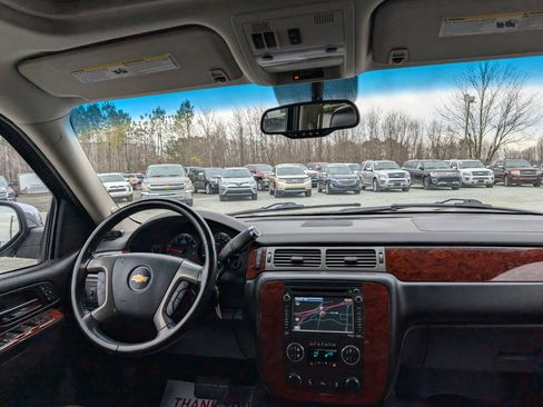 Used 2012 Chevrolet Tahoe LTZ image 22