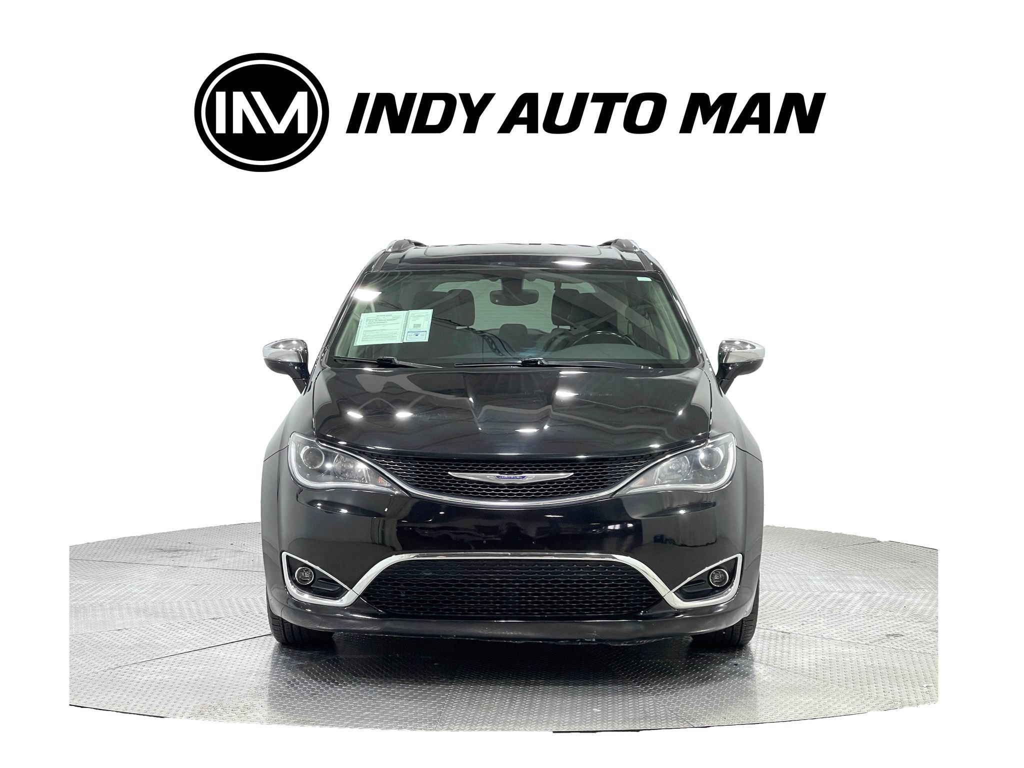 Used 2019 Chrysler Pacifica Limited FWD image 9