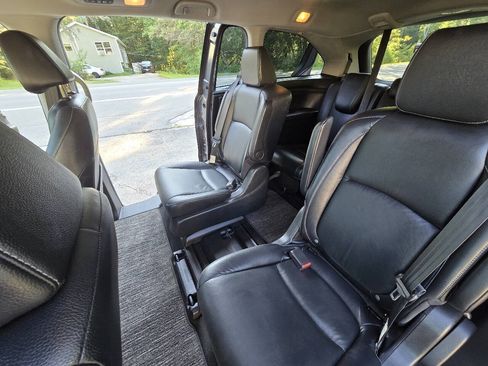 Used 2021 Honda Odyssey EX-L image 21