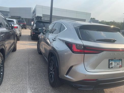 Used 2024 Lexus NX 350 AWD image 28