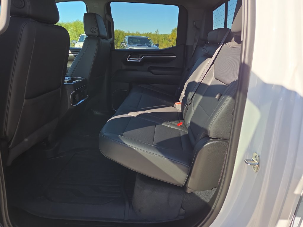 Certified 2024 GMC Sierra 1500 SLT w/ SLT Premium Plus Package AWD/4WD image 29