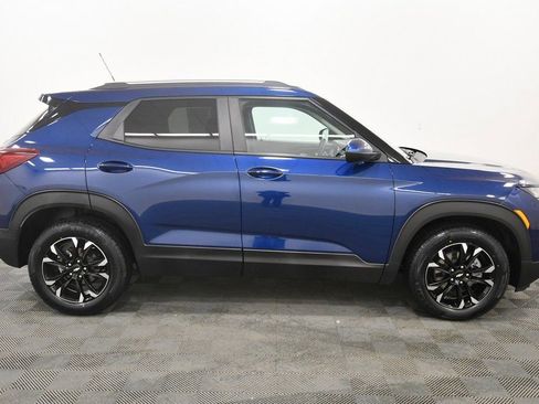 Used 2023 Chevrolet TrailBlazer LT w/ Convenience Package image 9