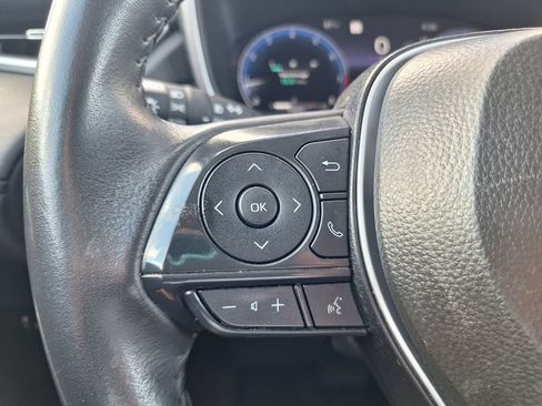 Used 2026 Toyota Corolla Cross XLE w/ Convenience Package FWD image 16