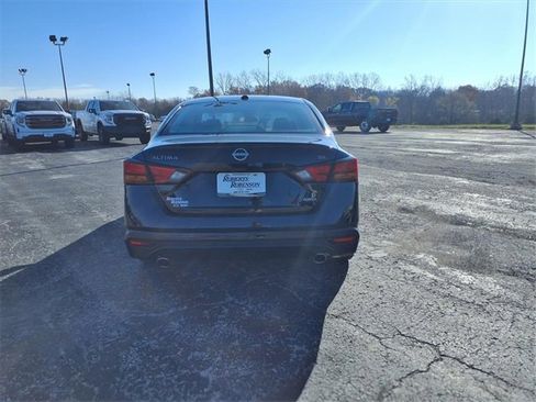 Used 2023 Nissan Altima 2.5 SL image 17