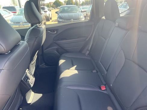 New 2025 Subaru Forester Limited image 8