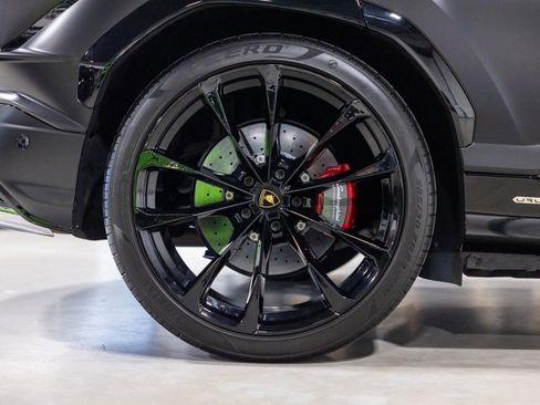 Used 2024 Lamborghini Urus S AWD/4WD image 26