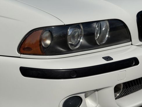 Used 2003 BMW M5 RWD image 12