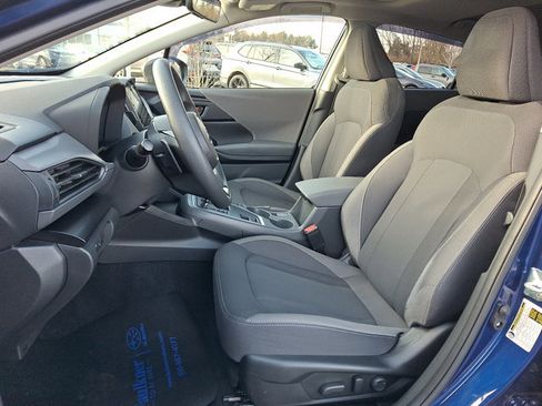 Certified 2025 Subaru Crosstrek 2.0i Premium image 15