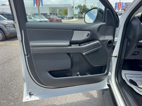 Certified 2025 Ford Expedition Max Active RWD image 9