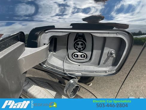 Used 2024 Chevrolet Equinox EV LT FWD image 52