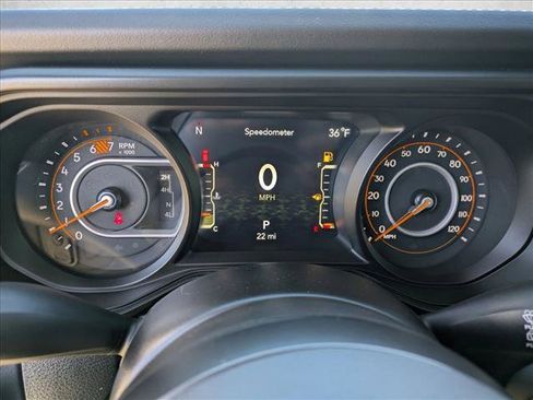 New 2025 Jeep Wrangler Unlimited Rubicon w/ Convenience Group image 10