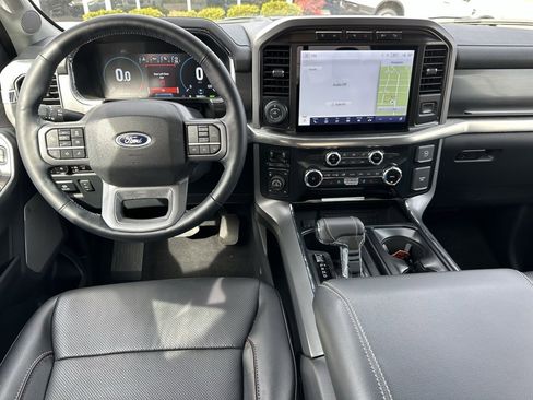 Used 2023 Ford F150 Lariat w/ Max Trailer Tow Package image 4