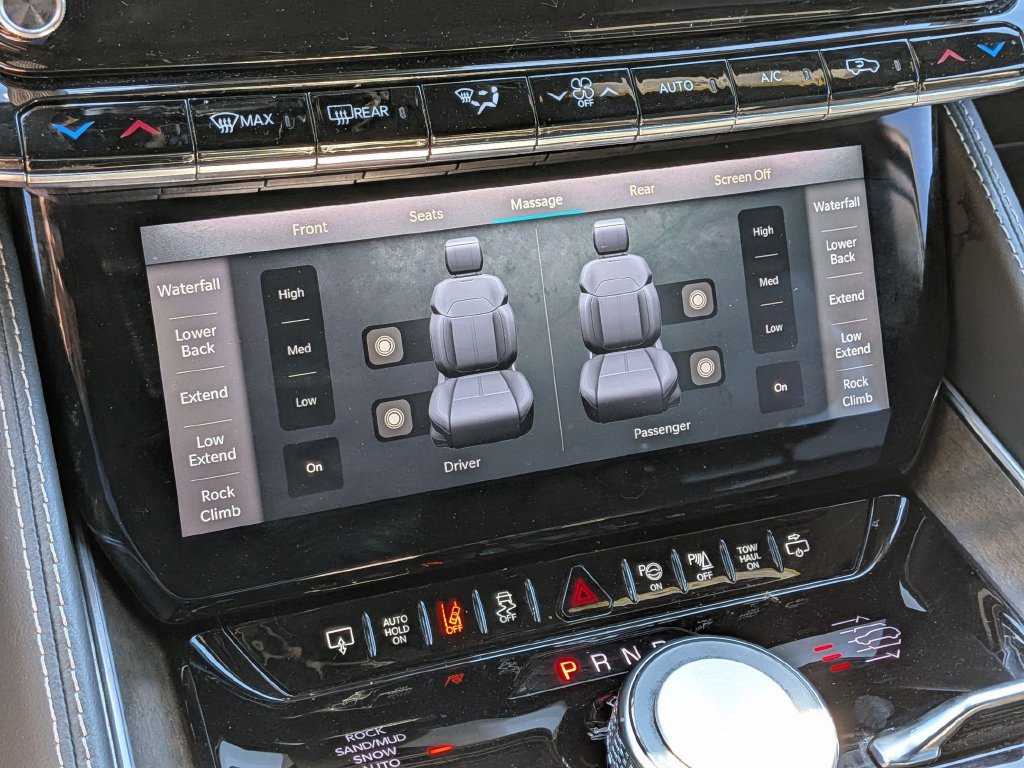 Used 2022 Jeep Grand Wagoneer Series I AWD/4WD image 26