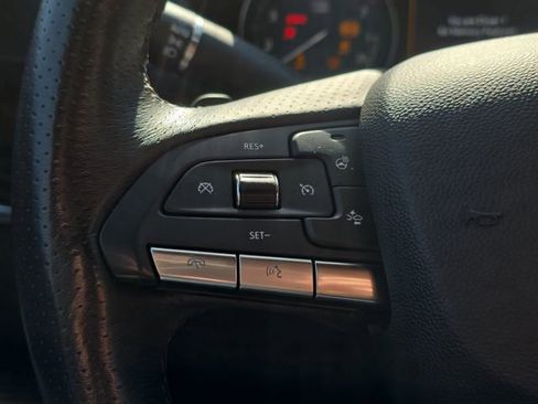 Certified 2023 Cadillac XT4 Sport AWD/4WD image 17