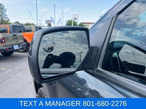 Used 2019 Chevrolet Silverado 1500 LT AWD/4WD image 17