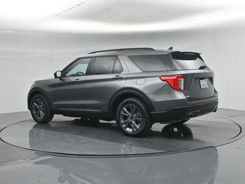Certified 2023 Ford Explorer XLT w/ Equipment Group 202A RWD image 7