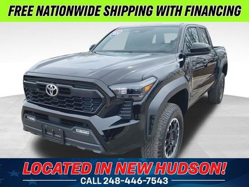 Used 2024 Toyota Tacoma TRD Off-Road AWD/4WD image 1