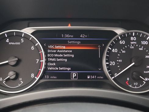 New 2025 Nissan Sentra SV w/ Trunk Package image 21