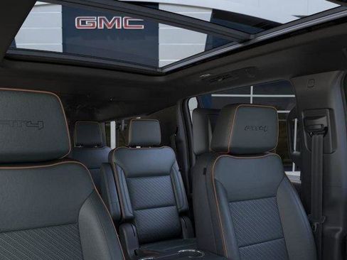 New 2026 GMC Yukon XL AT4 w/ AT4 Premium Plus Package AWD/4WD image 24