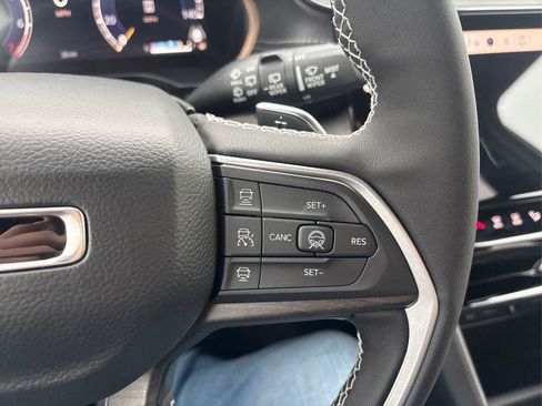 New 2026 Jeep Grand Cherokee Limited AWD/4WD image 23