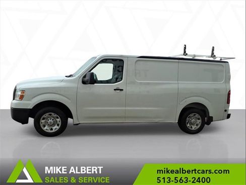 Used 2021 Nissan NV 1500 SV image 4
