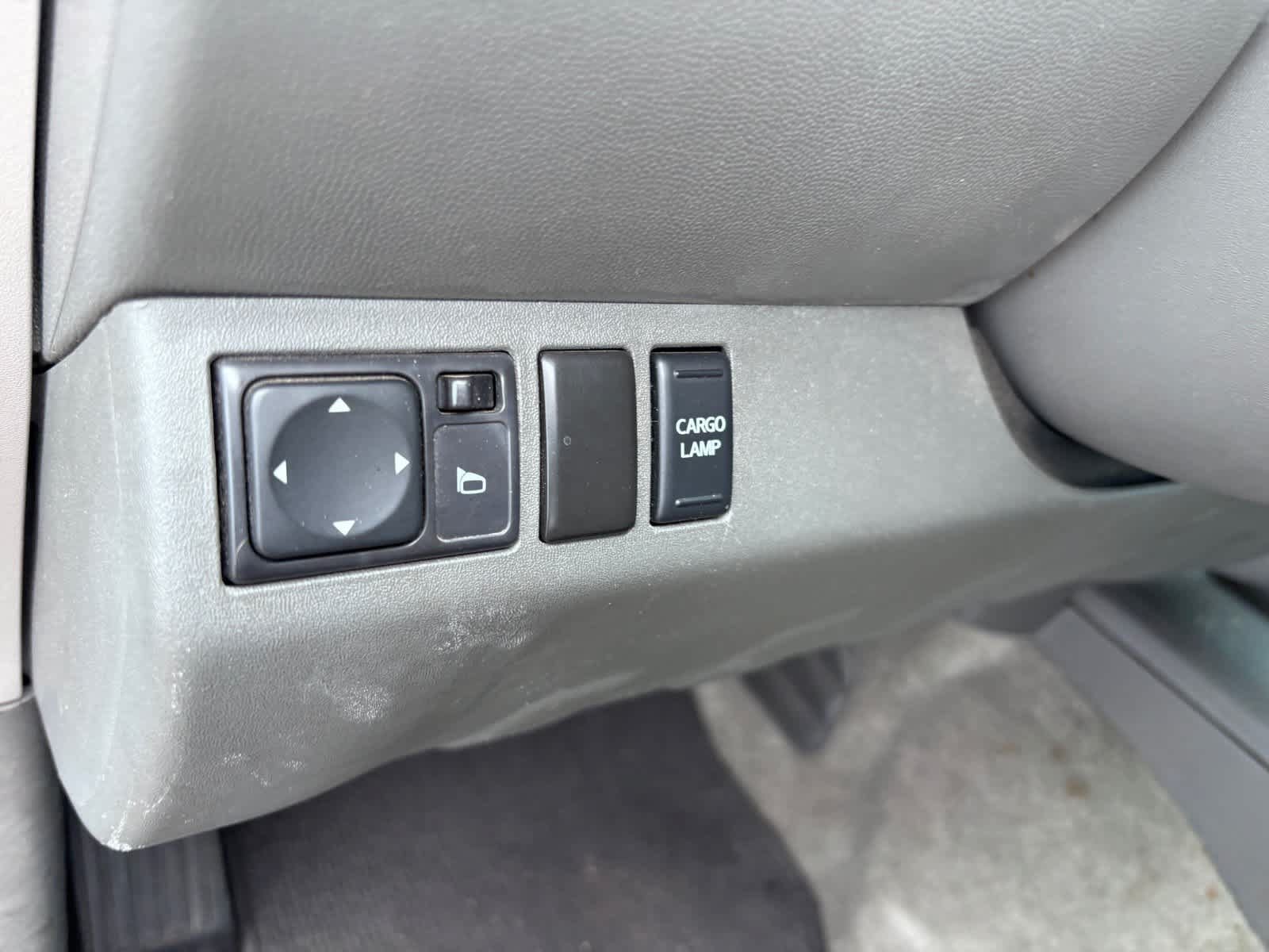 Used 2016 Nissan Frontier SV w/ SV Value Truck Package RWD image 13