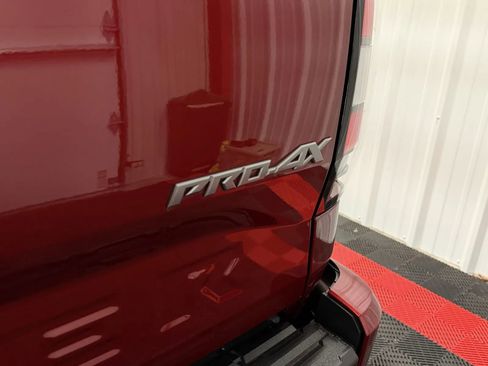 Used 2023 Nissan Frontier PRO-4X w/ Pro-4X Premium Package AWD/4WD image 18