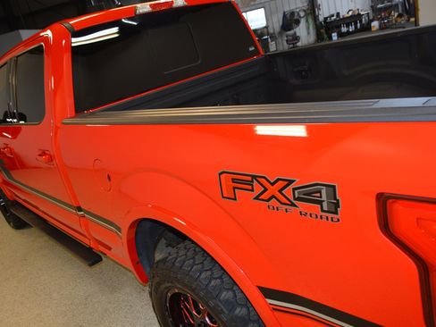 Used 2018 Ford F150 Lariat w/ Equipment Group 502A Luxury image 5