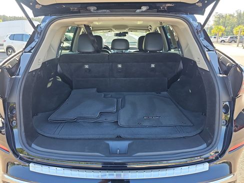 Used 2024 Nissan Murano SV FWD image 13