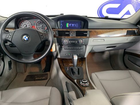 Used 2009 BMW 328i xDrive Sedan AWD/4WD image 34
