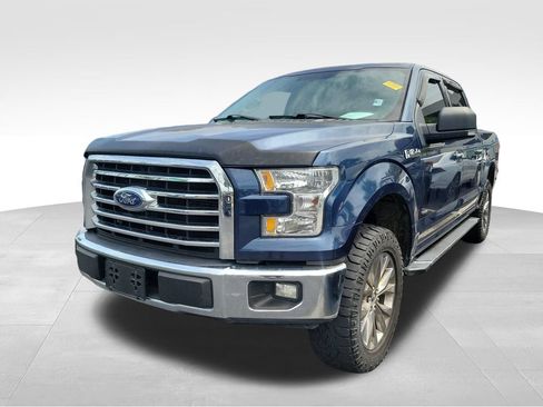 Used 2017 Ford F150 XLT w/ Equipment Group 302A Luxury AWD/4WD image 9