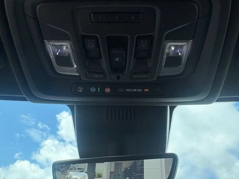 Used 2022 GMC Sierra 1500 AT4X AWD/4WD image 26