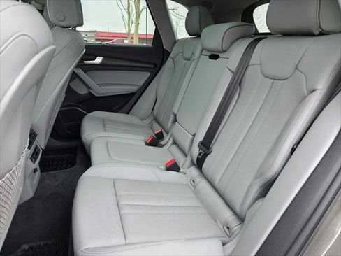 Used 2025 Audi Q5 Prestige w/ Prestige Package AWD/4WD image 17